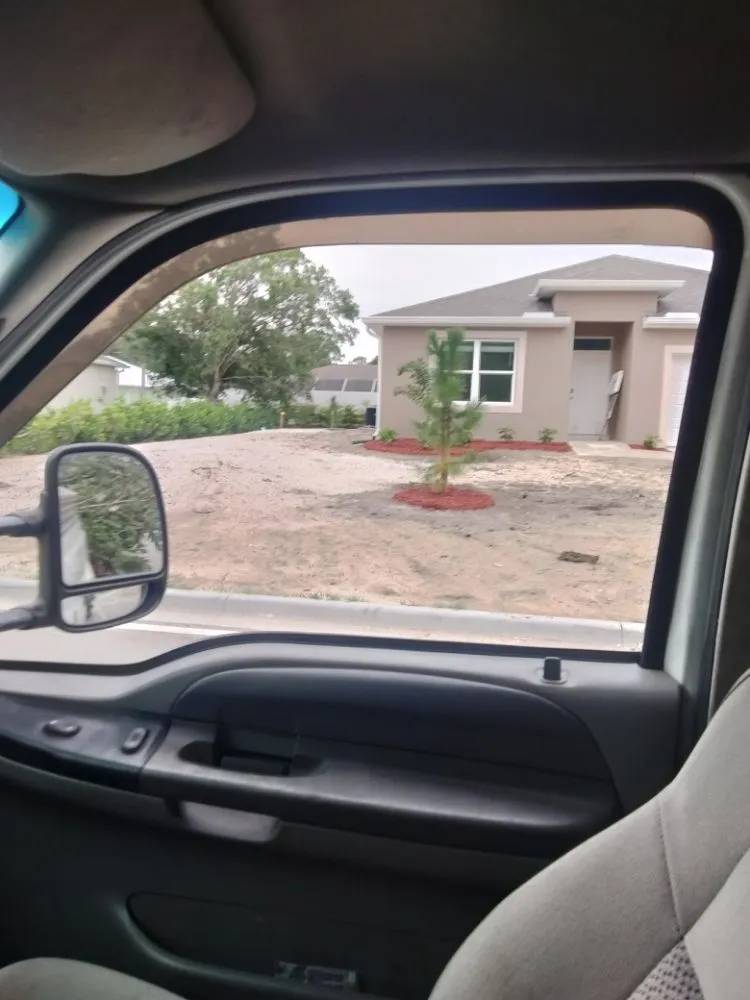 Expert landscaping services experts serving Sebastian, FL - Rick's Landscape