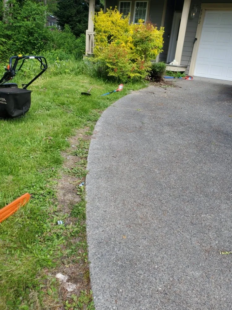 Professional landscaping services in Lynnwood, WA by Rick's Landscaping & Construction