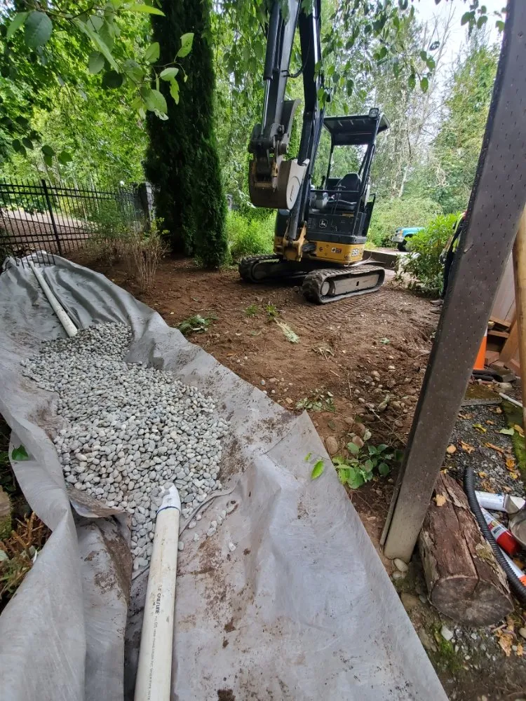 Professional lawn mowing service experts serving Lynnwood, WA - Rick's Landscaping & Construction