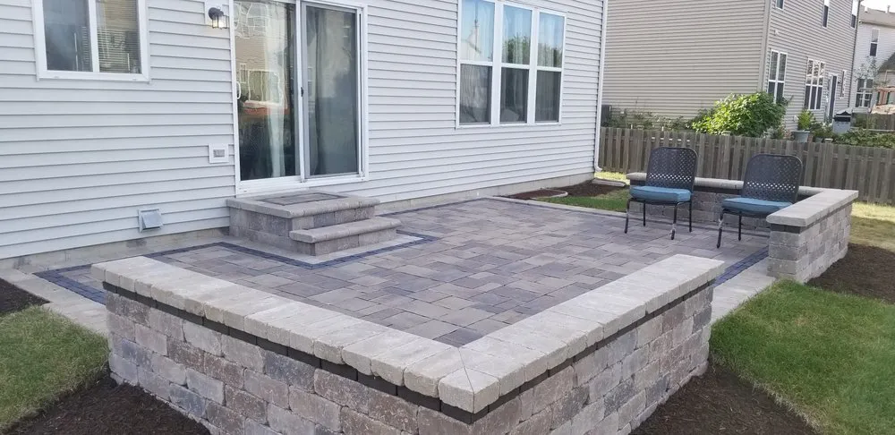 Expert outdoor landscaping experts serving Bolingbrook, IL - Rick's Landscaping & Lawn Care