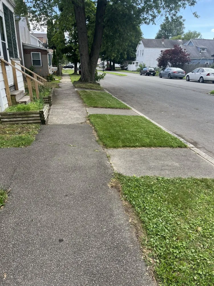 Trusted garden landscaping experts serving Albany, NY - Ricks Lawn Care and Maintenance