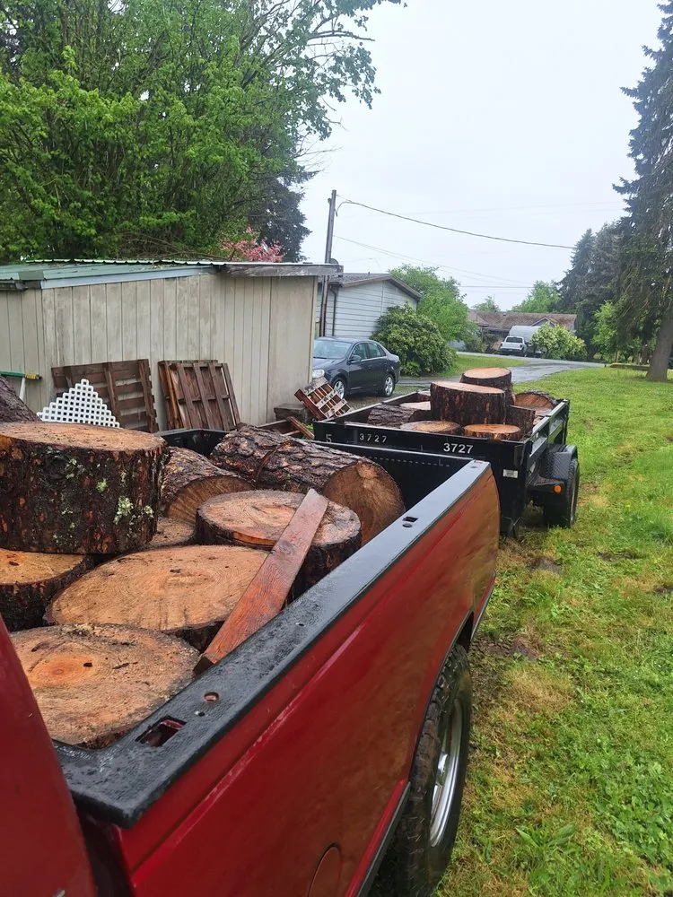 Affordable landscape design for residential properties across Eugene, OR - Rick’s Lawn Care Services