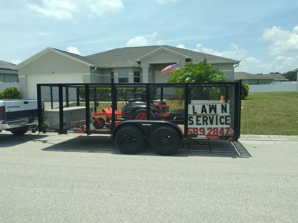 Custom yard maintenance in Bartow, FL - Rick's Lawn service