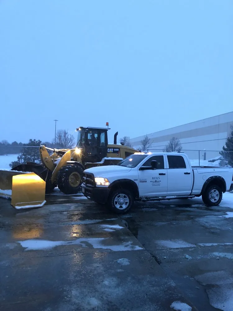 Reliable landscape installation for homes across Aurora, IL - Rick's Mulch And Snow