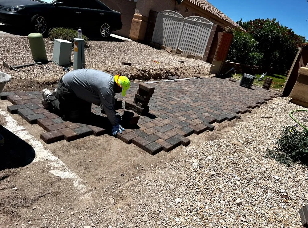 Professional yard maintenance for year-round maintenance in Tucson, AZ by Rick’s Pavers Landscaping