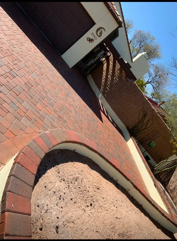 Affordable yard maintenance in Tucson, AZ by Rick’s Pavers Landscaping