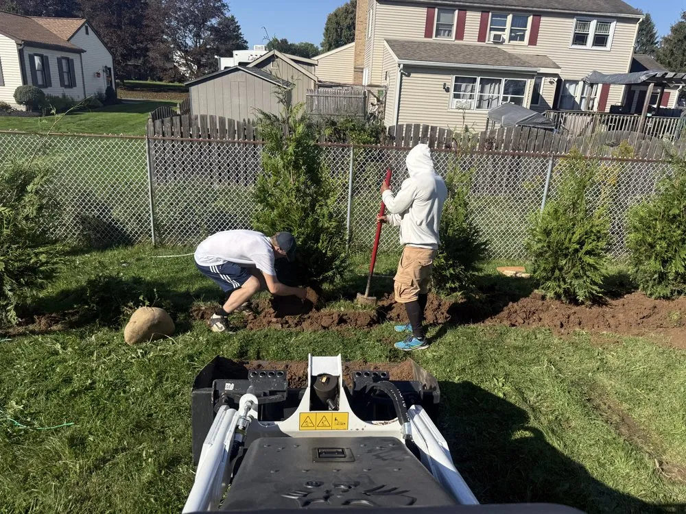 Professional lawn care service in Liverpool, NY - Ricky's Home and Lawn