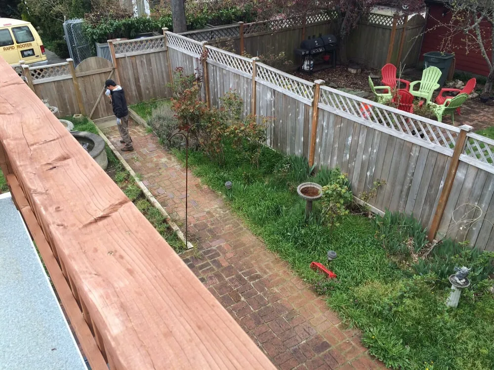 Trusted yard cleanup service for homes across Seattle, WA - Ricky's Landscaping and Gardening Services