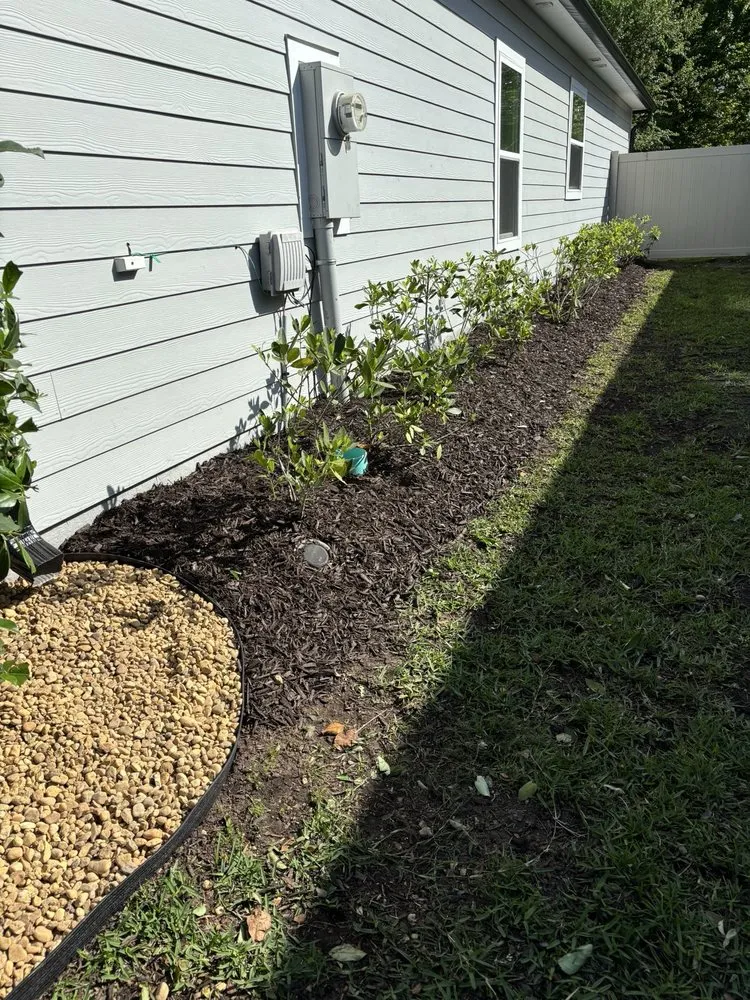 Professional yard cleanup service for residential properties across Jacksonville, FL - Rico LawnScaping