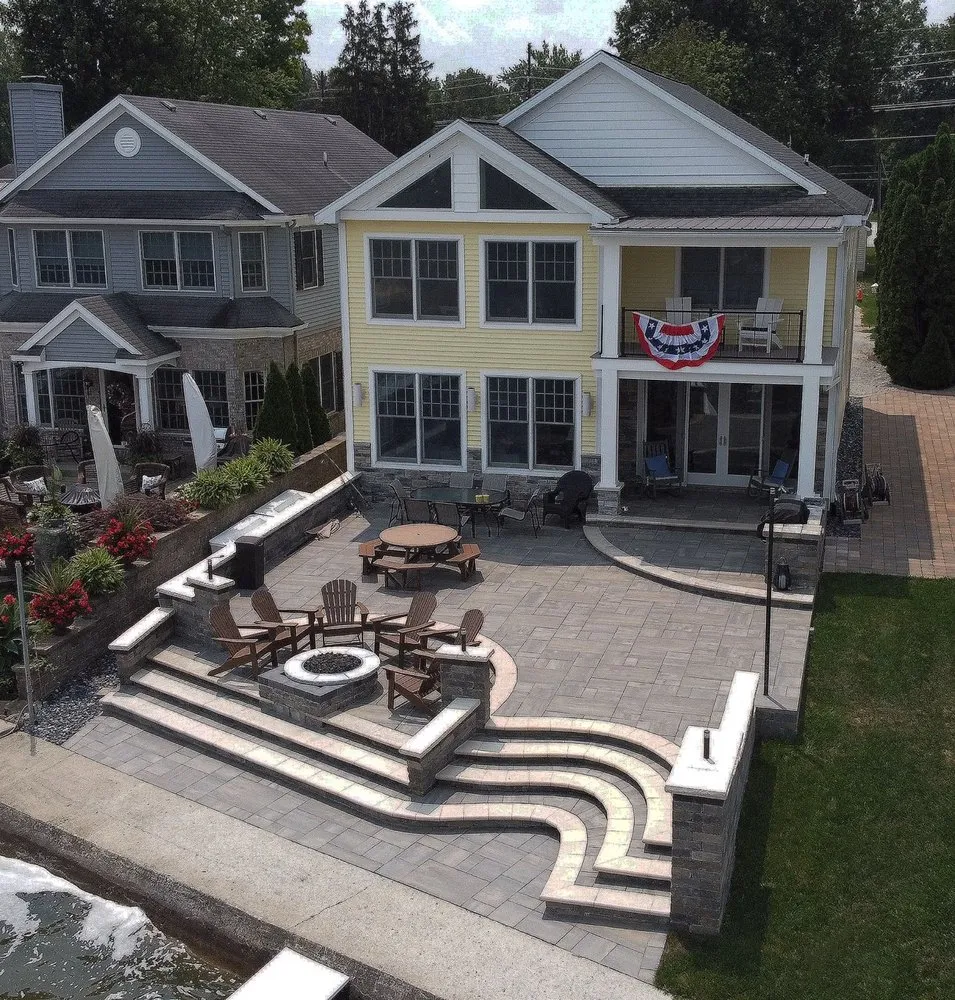 Reliable yard cleanup service experts serving Warsaw, IN - Rico's Landscape & Hardscape