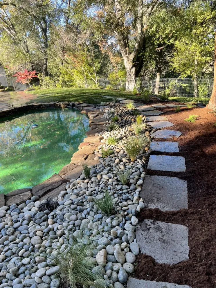 Professional landscape design with custom design in Redwood City, CA by Rico’s landscaping