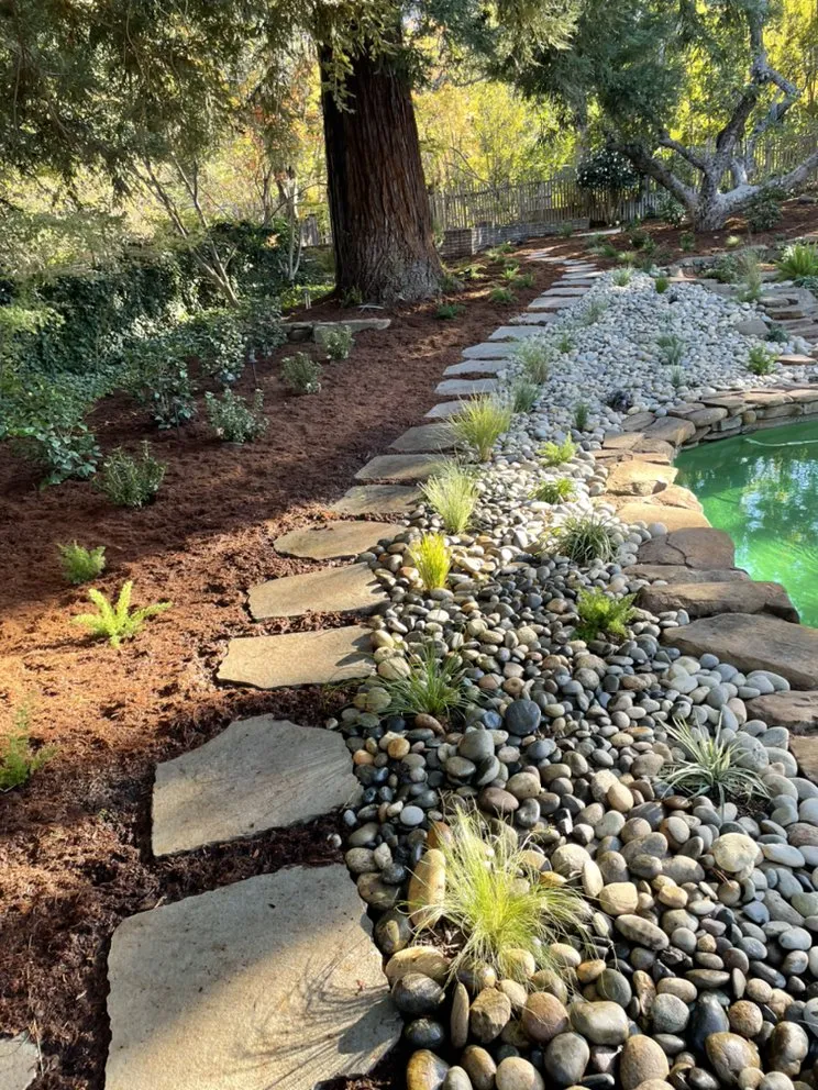 Custom landscape design for residential properties in Redwood City, CA by Rico’s landscaping