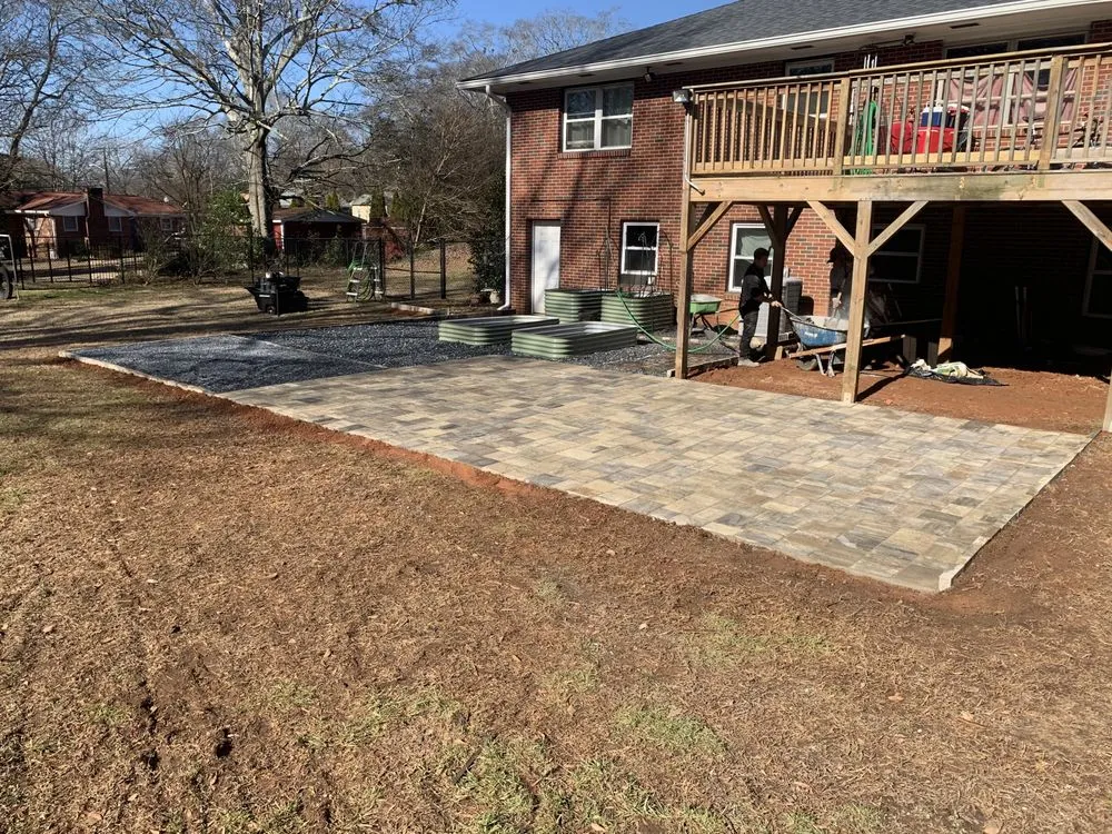 Top-rated yard maintenance in Powder Springs, GA - Rid Property Services