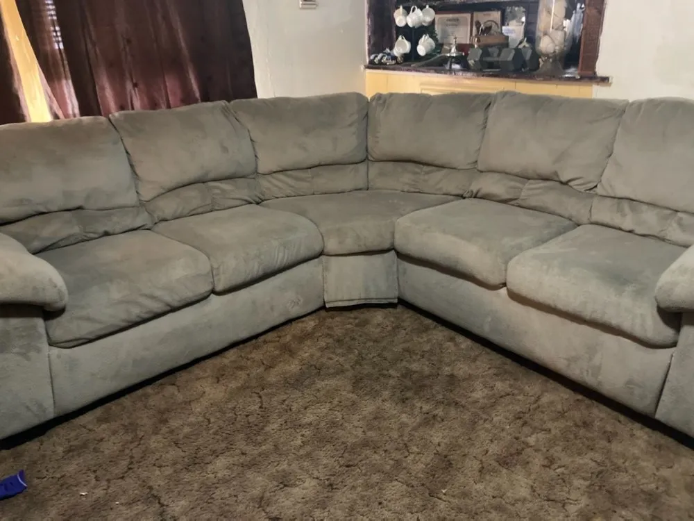 Professional lawn care service for beautiful yards in Rocky Mount, NC by Riddle & Roseway Services