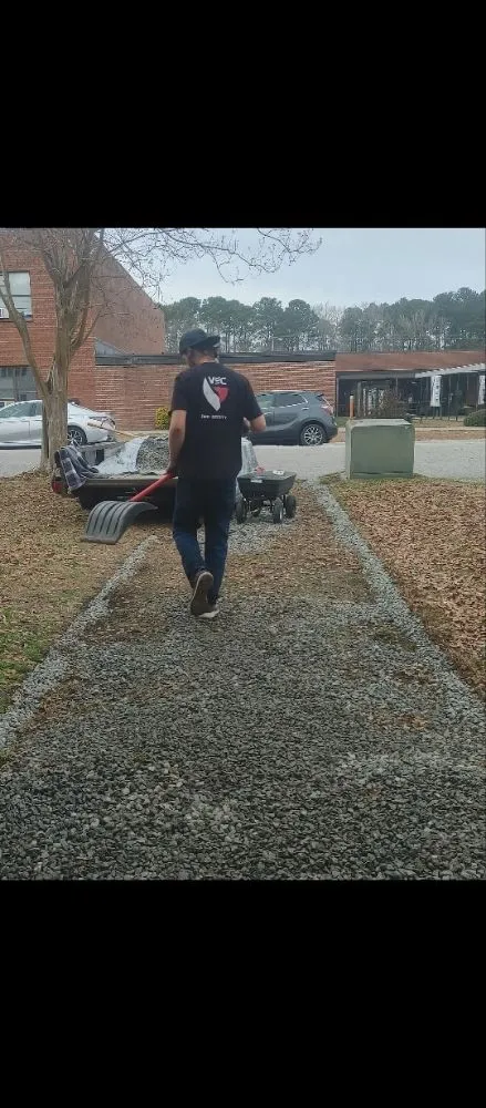 Top-rated lawn mowing service in Rocky Mount, NC - Riddle & Roseway Services