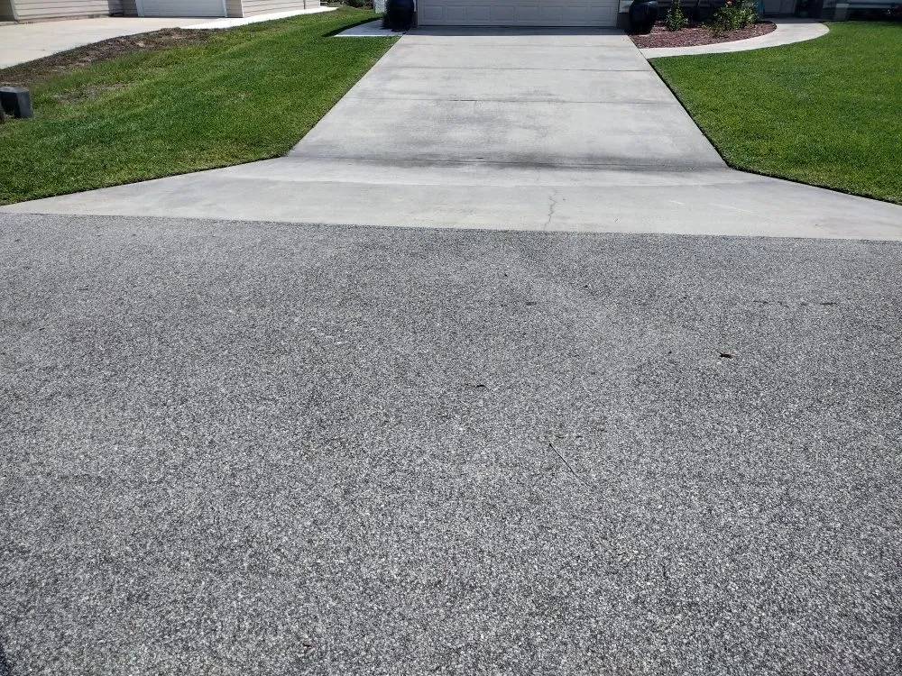 Top-rated yard cleanup service in Lake Placid, FL by Ridge Property Management