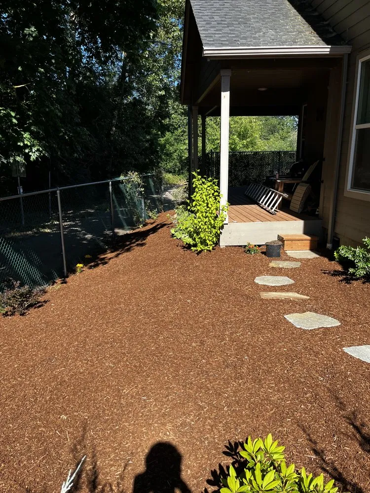 Trusted outdoor landscaping for beautiful yards across Corvallis, OR - Ridgeback Lawn Care