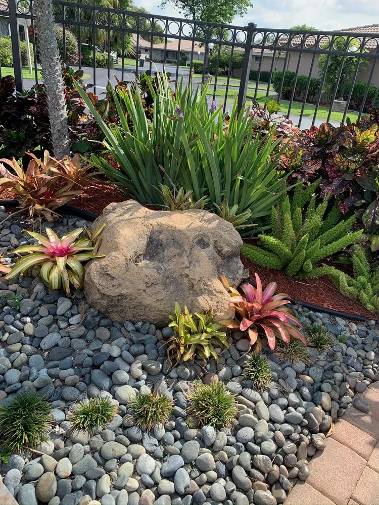 Top-rated yard maintenance for homes in Davie, FL by Ridge's Landscaping & Lawn Service