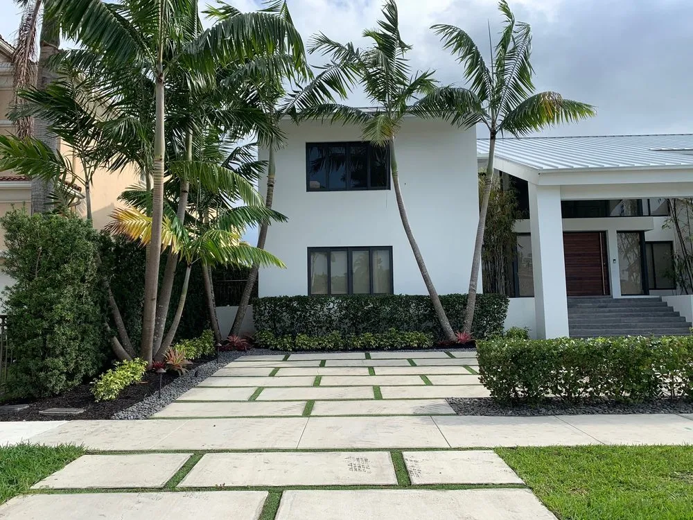 Local landscaping services in Davie, FL by Ridge's Landscaping & Lawn Service