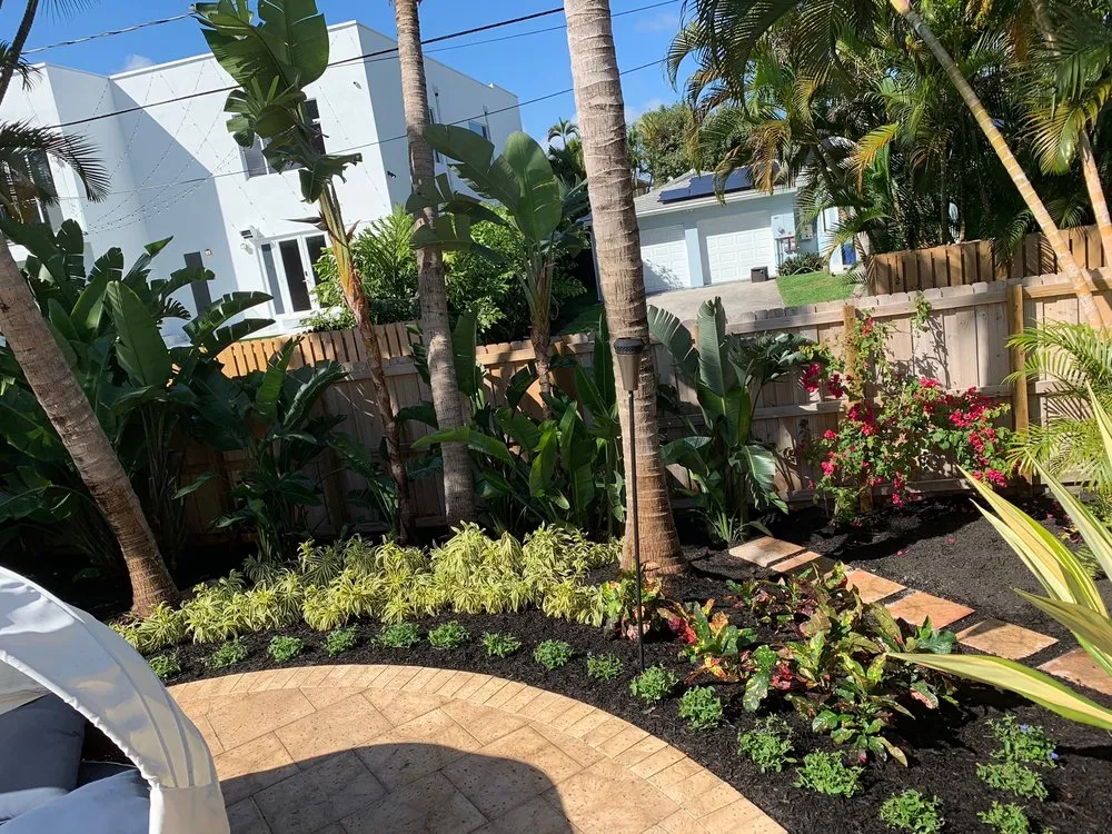 Trusted lawn care service in Davie, FL - Ridge's Landscaping & Lawn Service