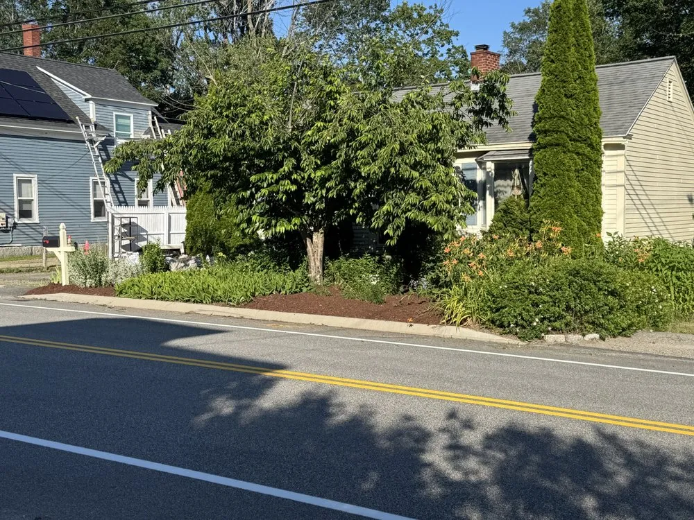 Top-rated landscaping services experts serving Fryeburg, ME - Ridgeway Property Management