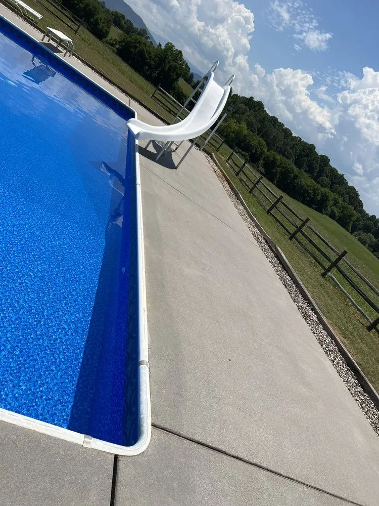 Expert outdoor landscaping in Walland, TN - Ridings Lawn Care and Landscaping