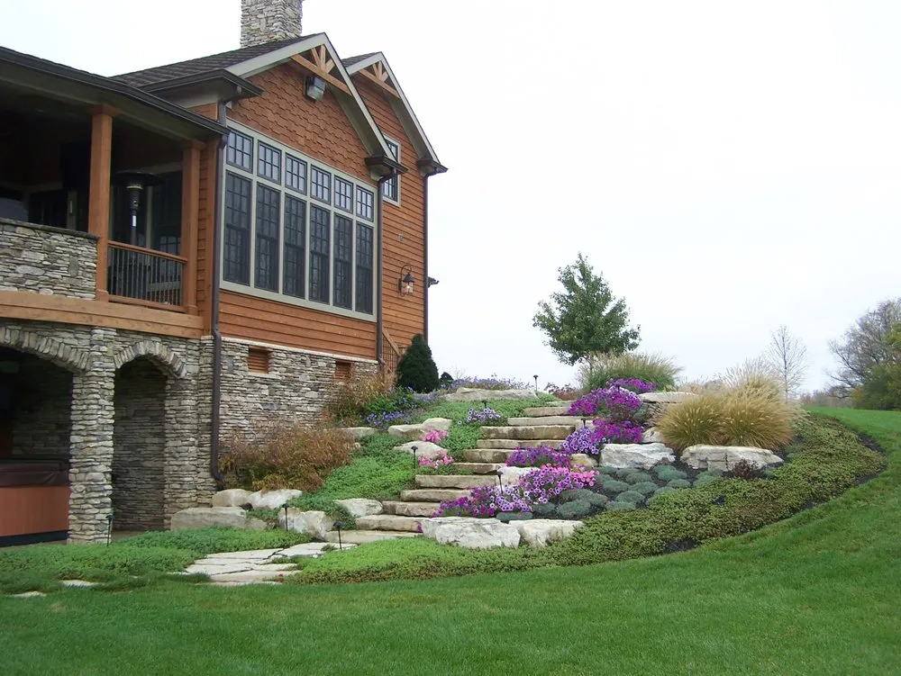 Expert residential landscaping in Hilliard, OH - Riepenhoff Landscape