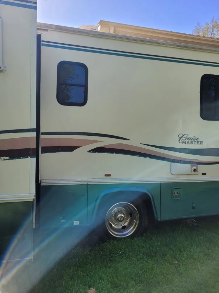 Local yard cleanup service in Sedalia, MO by Riggs and Howe Indoor And Outdoor services