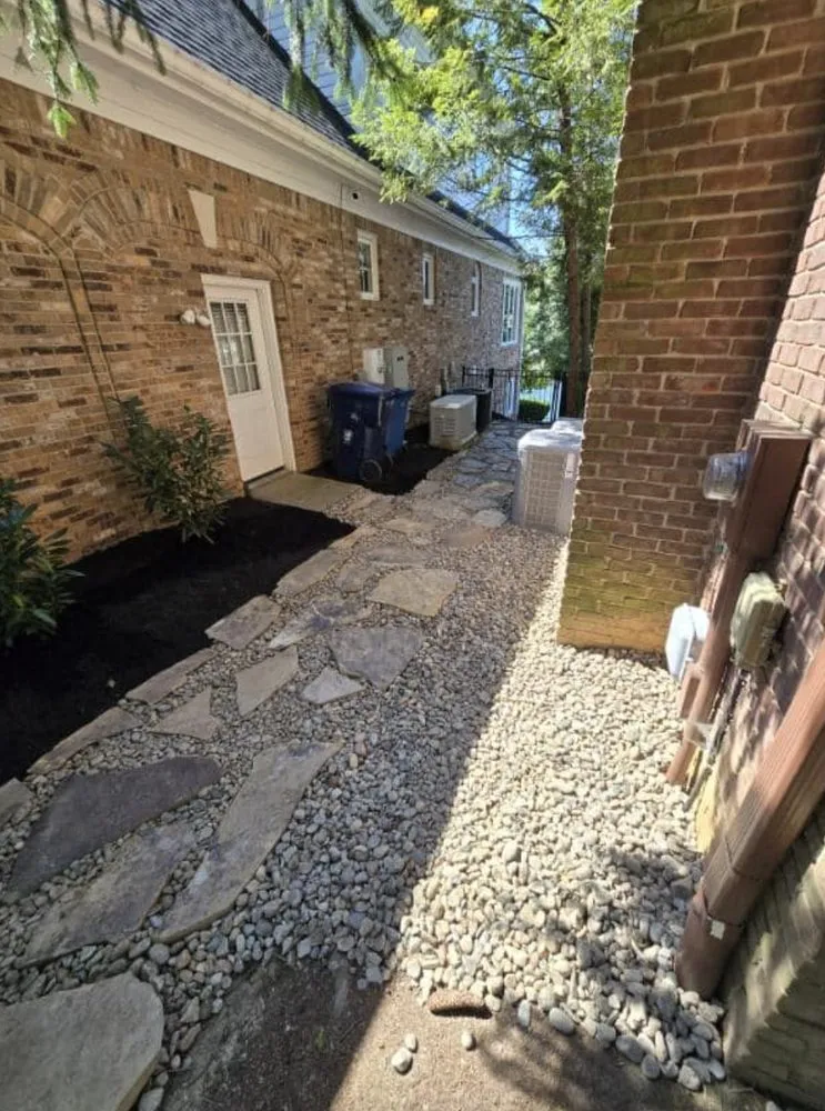 Trusted residential landscaping experts serving Jeffersontown, KY - Right Choice Land Management