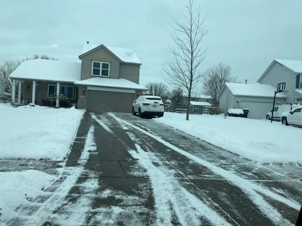 Expert lawn care service near you across Hamilton, OH - Right Cut Lawncare