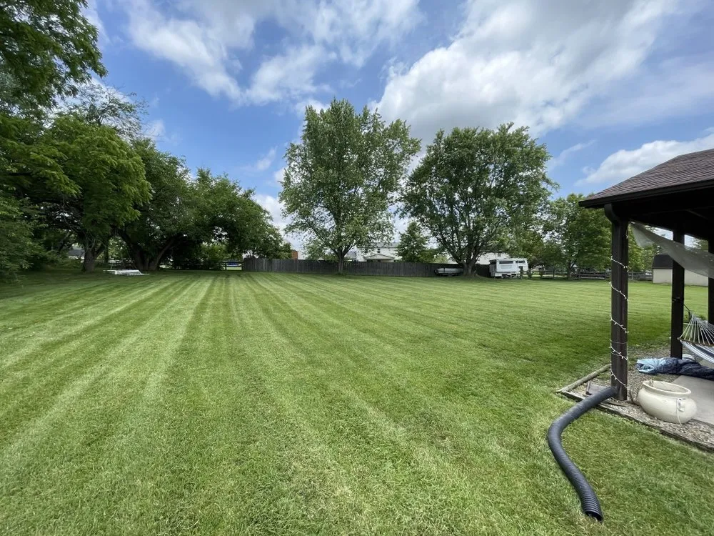 Reliable garden landscaping experts serving Hamilton, OH - Right Cut Lawncare