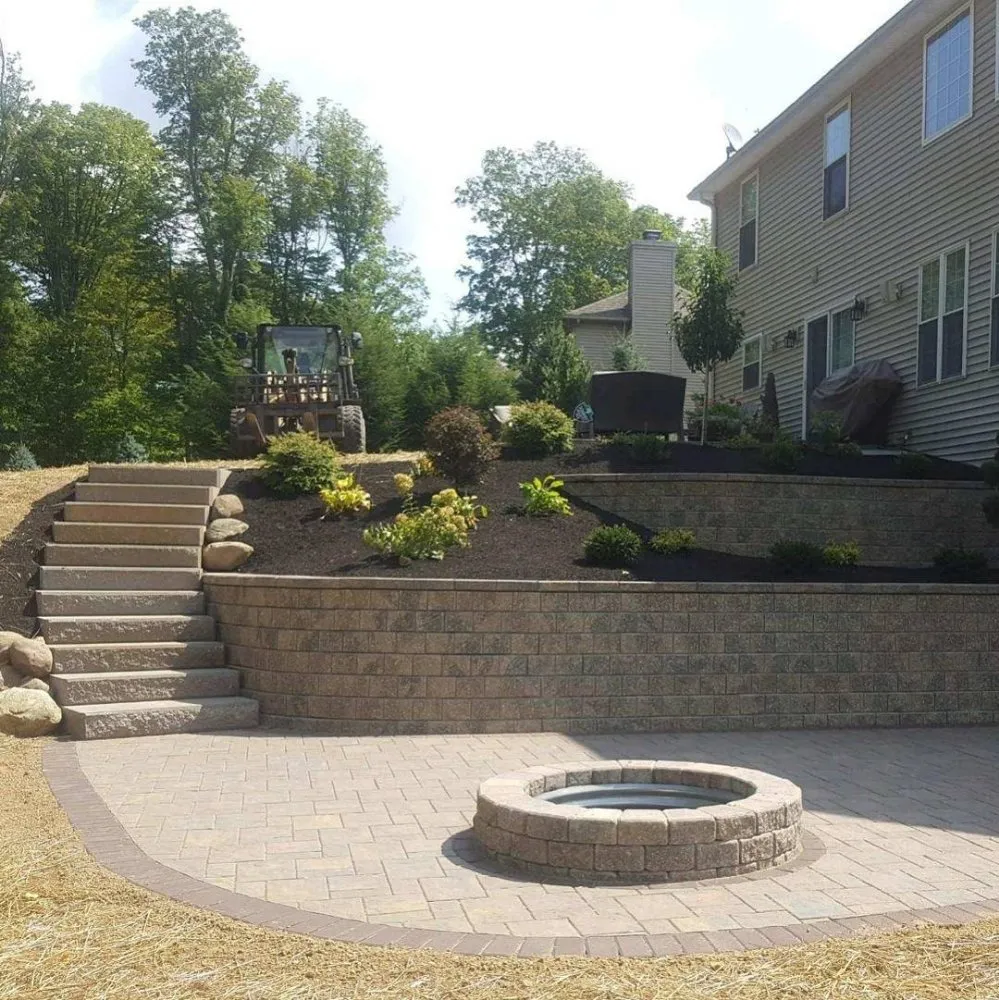 Local residential landscaping in Springfield, IL - Right Edge Lawn Care