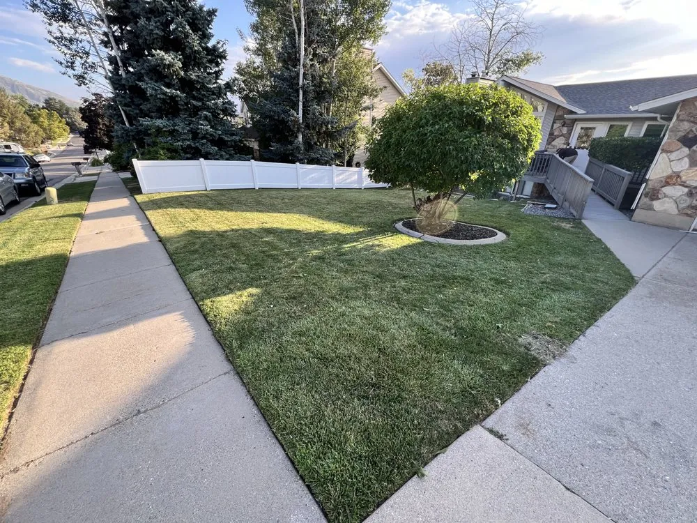 Custom landscape design experts serving Salt Lake City, UT - Right Hand Landscaping