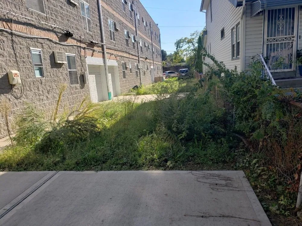 Affordable outdoor landscaping in Jamaica, NY - Right Lawn Care Inc