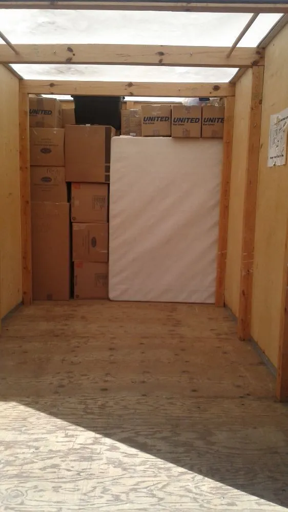 Professional lawn mowing service in Milwaukee, WI - Right Now Movers