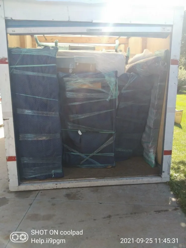 Professional lawn care service with custom design in Milwaukee, WI by Right Now Movers