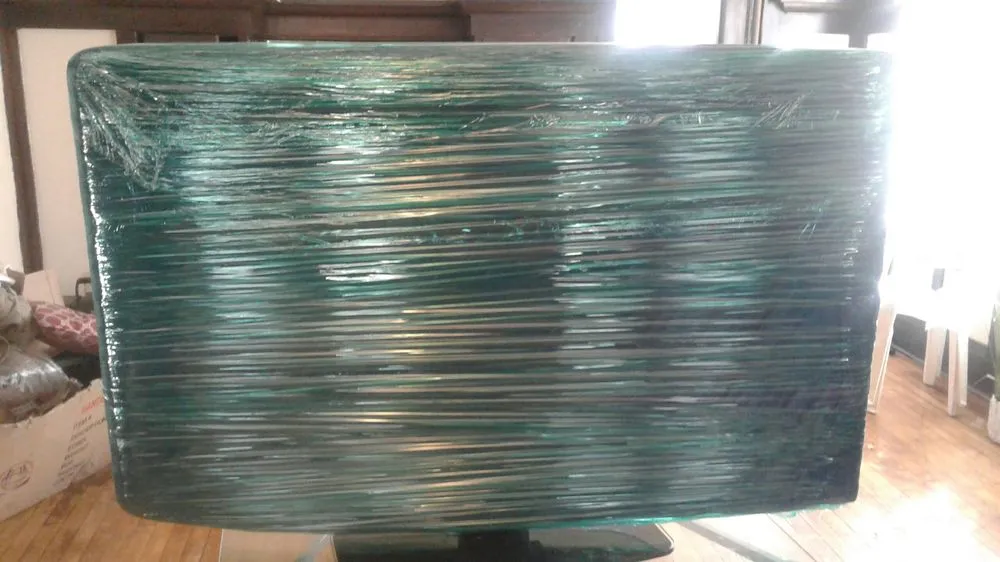 Reliable landscaping services for residential properties in Milwaukee, WI by Right Now Movers