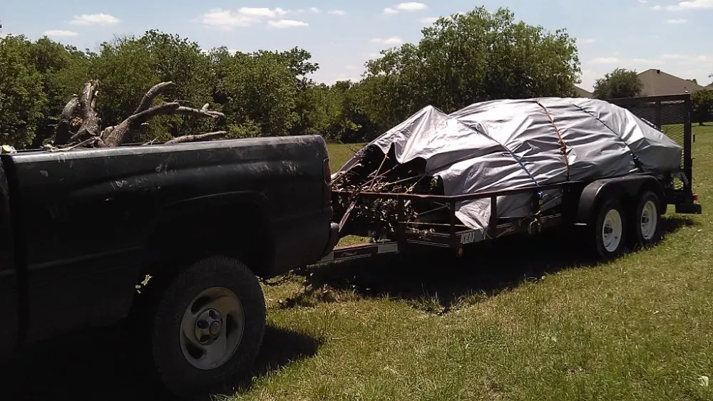 Custom garden landscaping in Alvarado, TX by Right Solution Lawn & Junk