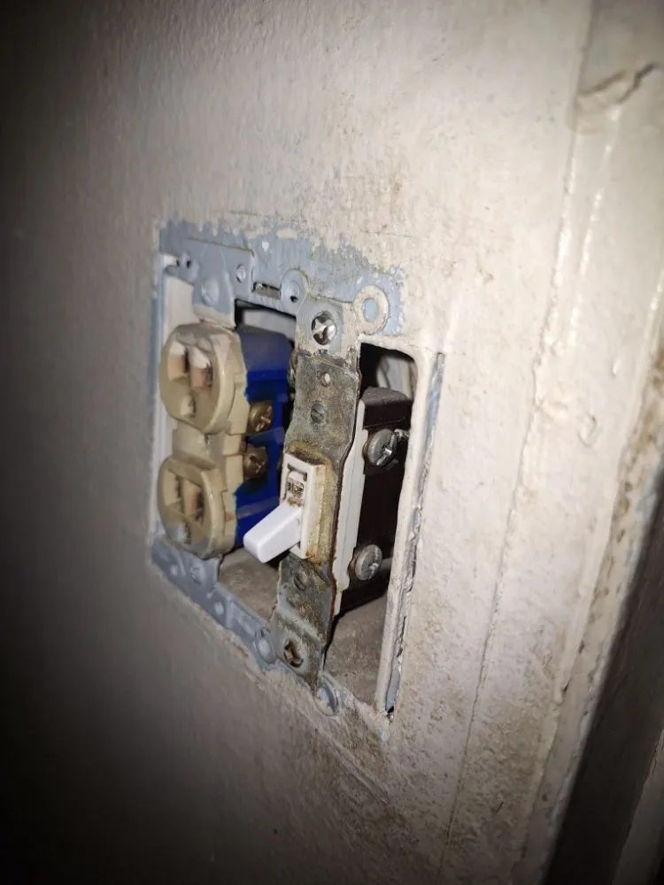 Top-rated yard maintenance in Bullhead City, AZ by Right Way Home Repair And Services