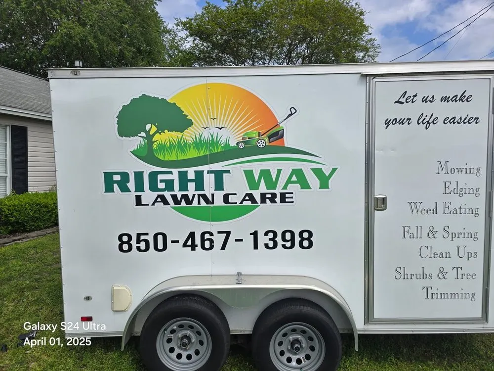 Professional residential landscaping in Navarre, FL - Right Way Lawn Care