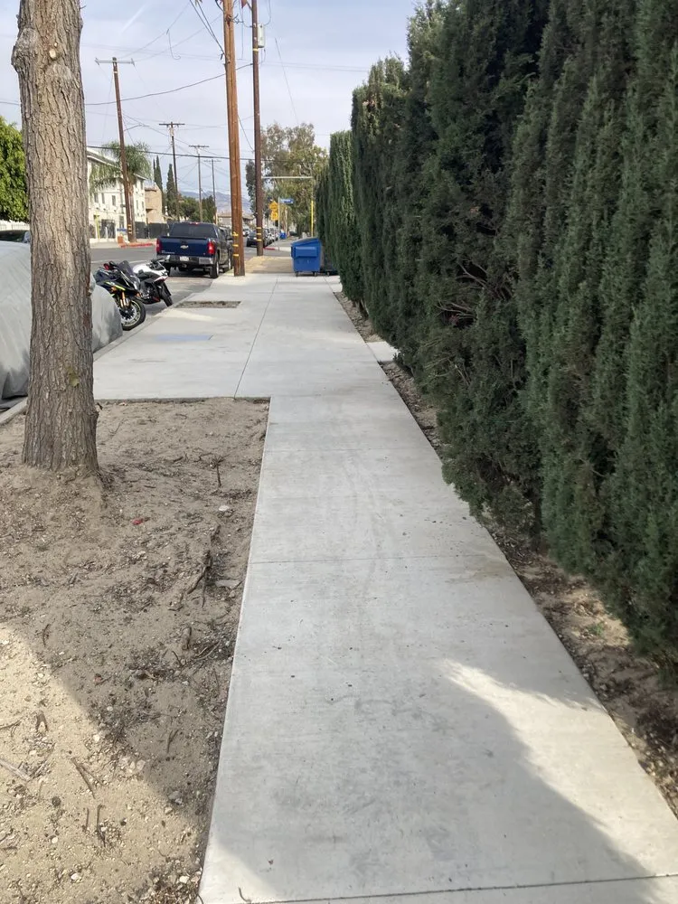 Professional landscape design experts serving North Hollywood, CA - Right Way Tree Service