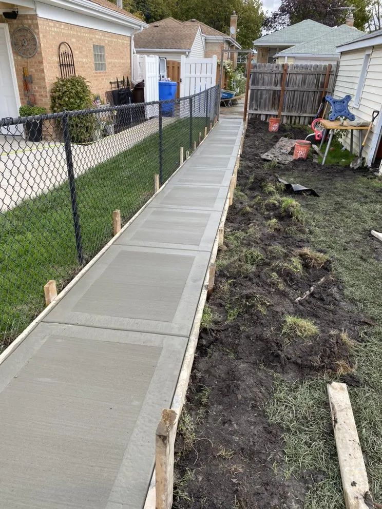 Affordable landscape installation for year-round maintenance in Chicago, IL by Righteous Concrete