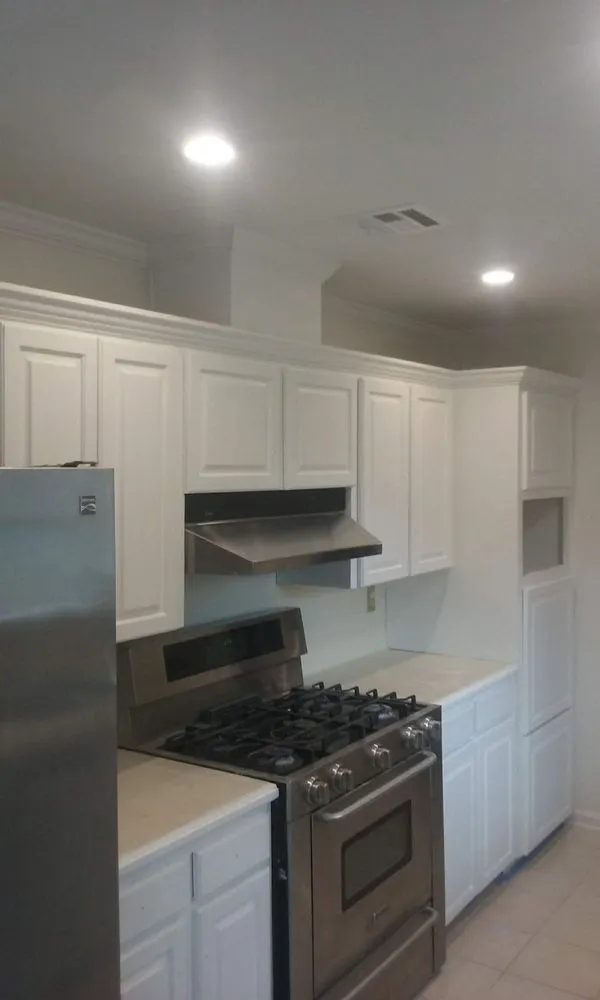 Trusted garden landscaping for year-round maintenance in Lafayette, LA by Righteous Remodeling and Handyman services