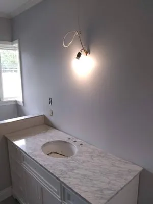 Righteous Remodeling and Handyman services Logo