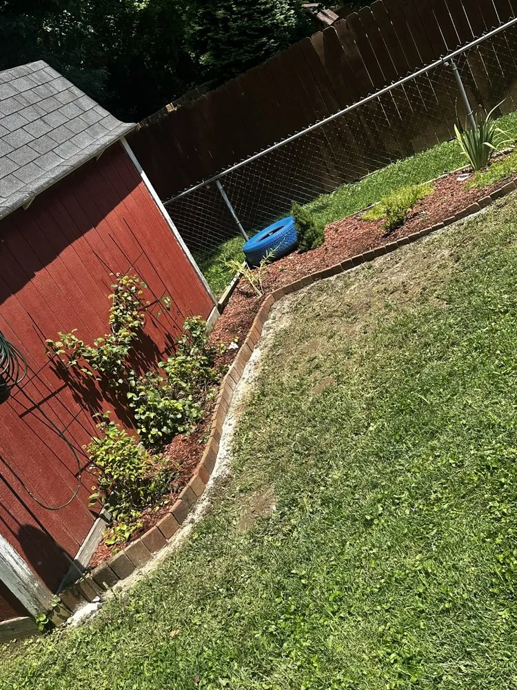 Trusted landscape installation for beautiful yards in Henderson, KY by Rightmyer Landscaping