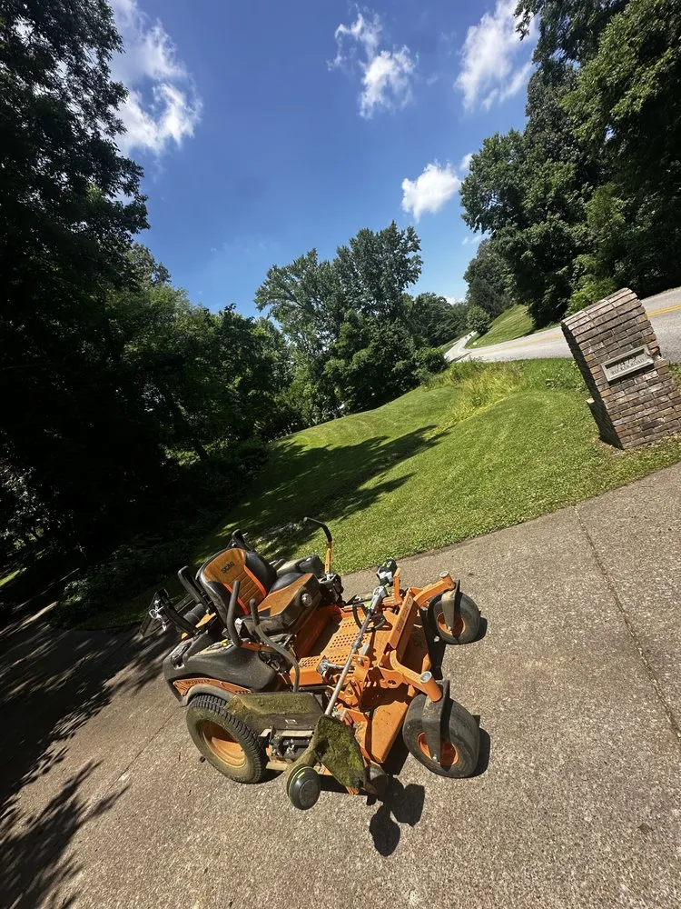 Reliable garden landscaping for outdoor upgrades in Henderson, KY by Rightmyer Landscaping