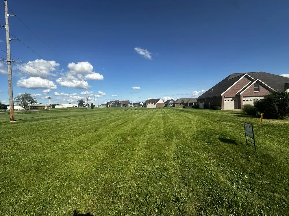 Professional landscape design in Henderson, KY by Rightmyer Landscaping