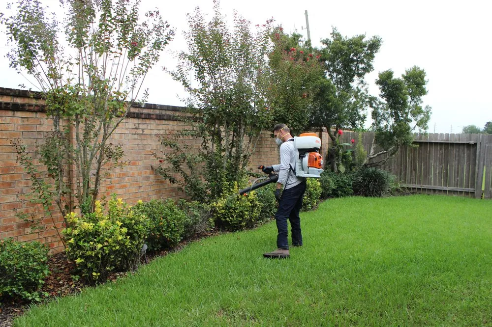 Local garden landscaping experts serving Richmond, TX - Rightway Pest & Home Services