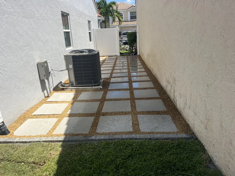 Custom yard maintenance for beautiful yards across West Palm Beach, FL - Rigo Landscaping