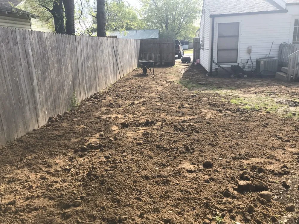 Professional landscape installation in Tulsa, OK - Rigo
